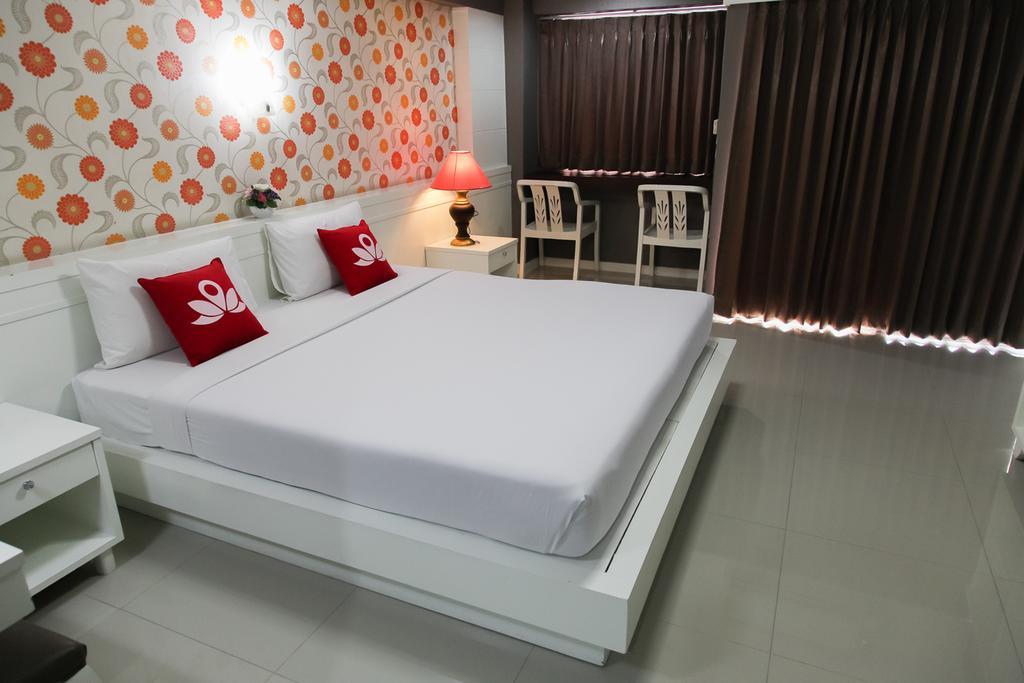 Zen Rooms Bangchak Bangkok Esterno foto